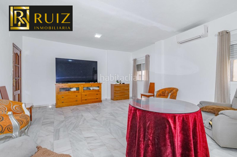 Foto 29450c25-b876-495d-88ec-92da7f586552. Casa amb calefacció a Albolote