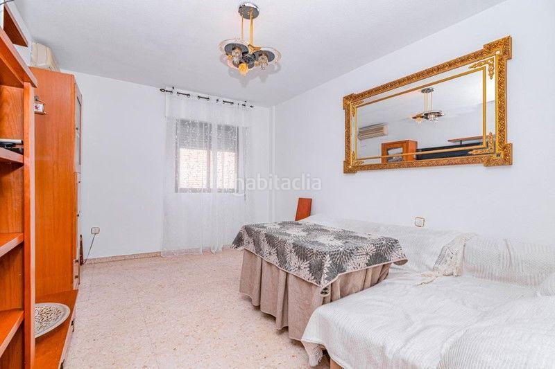 Foto 950f9abb-b120-49f2-85c5-ba93ec6dc256. Casa amb calefacció a Albolote