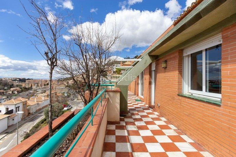 Foto 173c007c-5f1f-4d40-98ed-eaafebad179d. Etagenwohnung in Crta. De la Sierra Granada