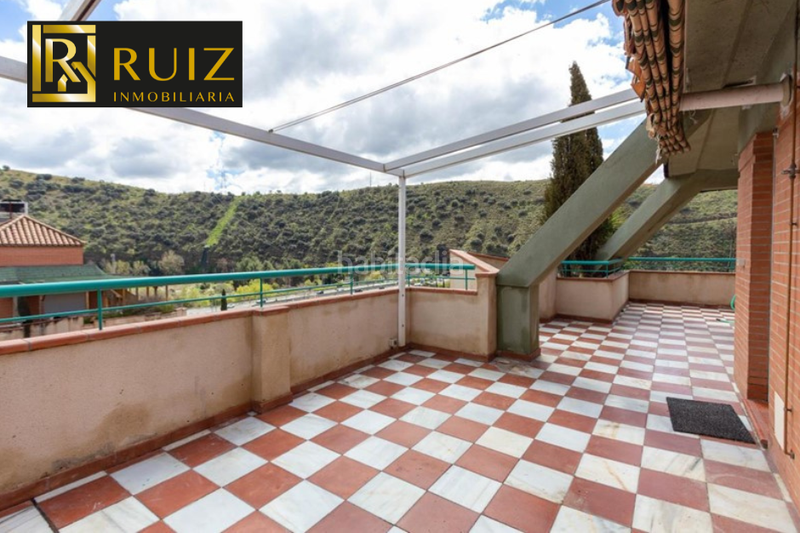 Foto 6f7e1c3f-8c75-4efd-a243-45163a4393d3. Flat in Crta. De la Sierra Granada