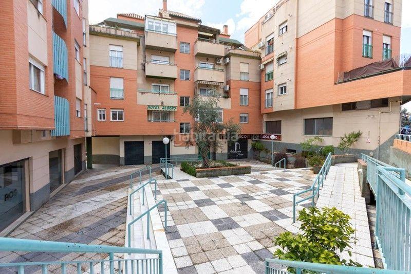 Foto 9850e312-4194-4059-a37b-fb3c72643637. Flat in Crta. De la Sierra Granada