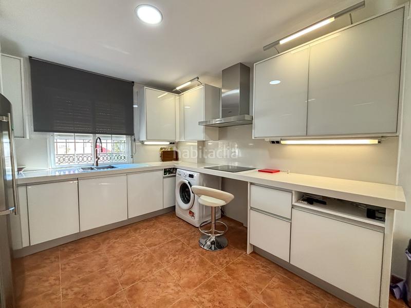 Foto 28bac9d6-8b3c-43f6-abfb-e159c237368c. Casa en Belicena Vegas del Genil