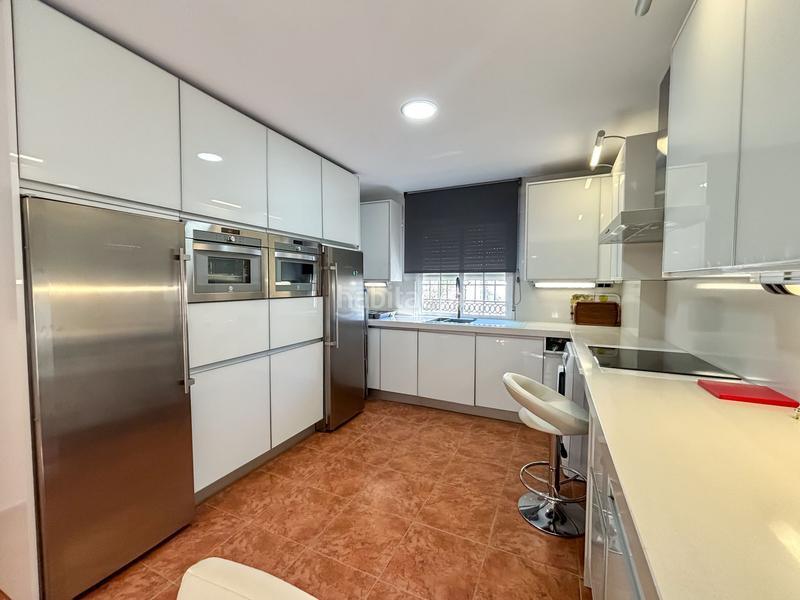 Foto 4066d964-f497-410c-afda-5d797f73f3e0. Haus mit heizung pool in Belicena Vegas del Genil