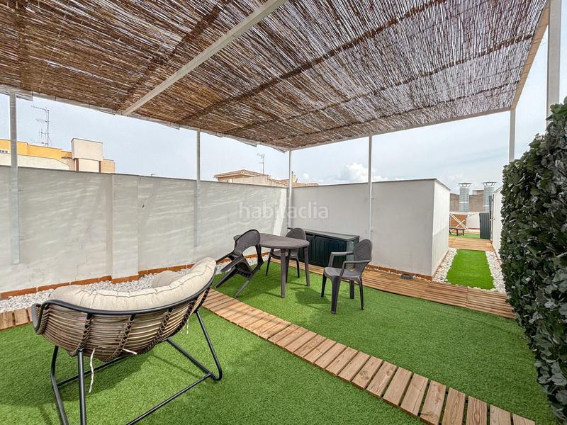 Foto fd5f59a0-1ab3-44de-9dbd-16d14bb63361. Etagenwohnung mit pool in Atarfe