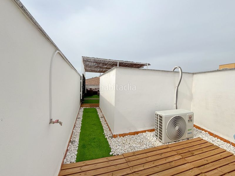 Foto 68968cba-4f68-4471-952d-4d5f3e947803. Pis amb piscina a Atarfe