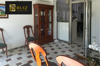 Local commercial à SAN PABLO