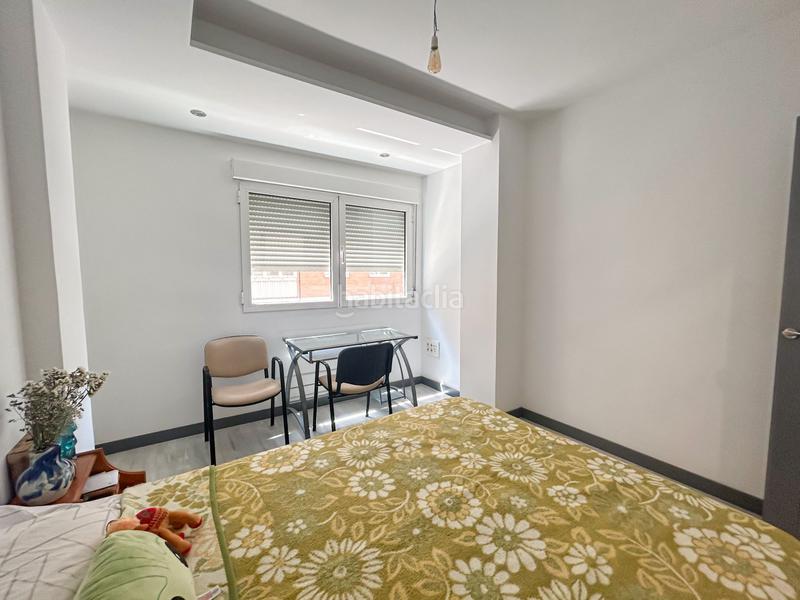 Foto c7b5b4af-2b90-42c7-a095-8fafbd51fba5. Flat with heating in Camino de Ronda Granada