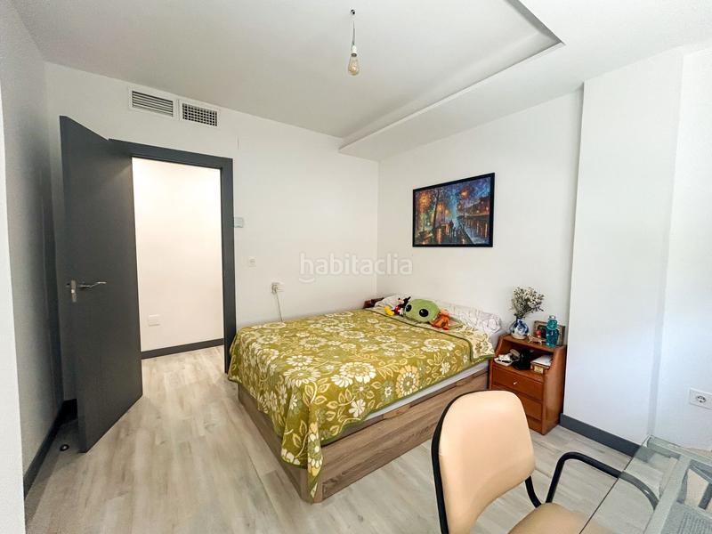 Foto 79262031-cb41-44cc-95a0-f754d62ce096. Piso en Camino de Ronda Granada