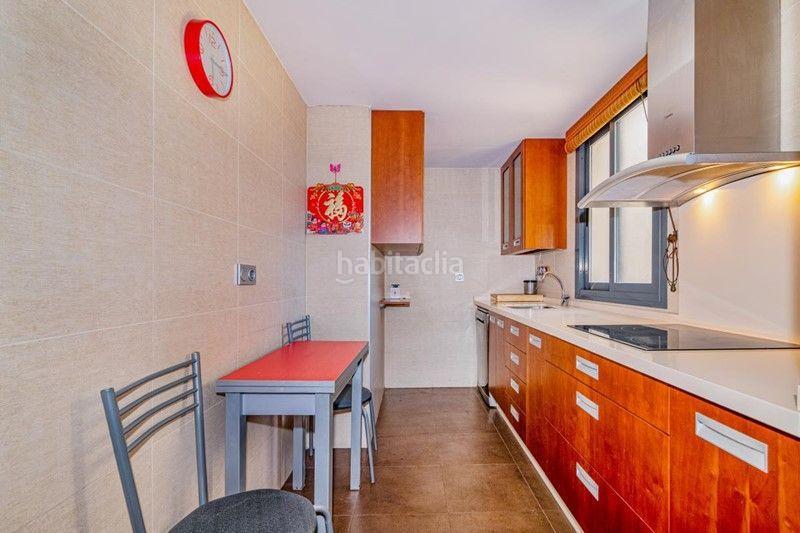 Foto dbdc8829-1a7c-4b06-bf2a-d0898231144f. Àtic amb aparcament a Las Tres Cruces Armilla