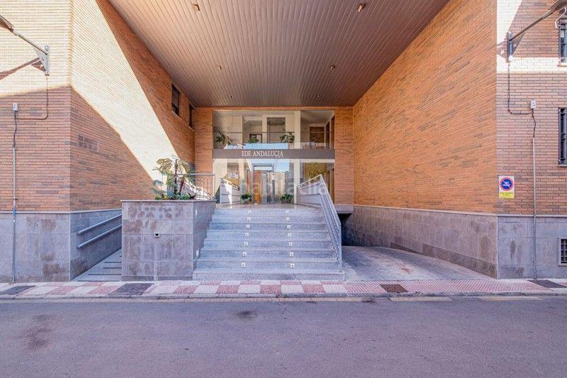 Foto 4733afdb-cc86-4637-811e-bd95bb8f93e2. Penthouse with parking in Las Tres Cruces Armilla