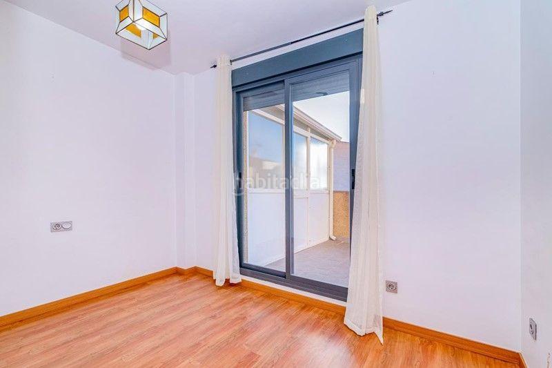 Foto d80cd1c7-c9b0-4cc5-89f0-5e3e13ff6731. Penthouse with parking in Las Tres Cruces Armilla