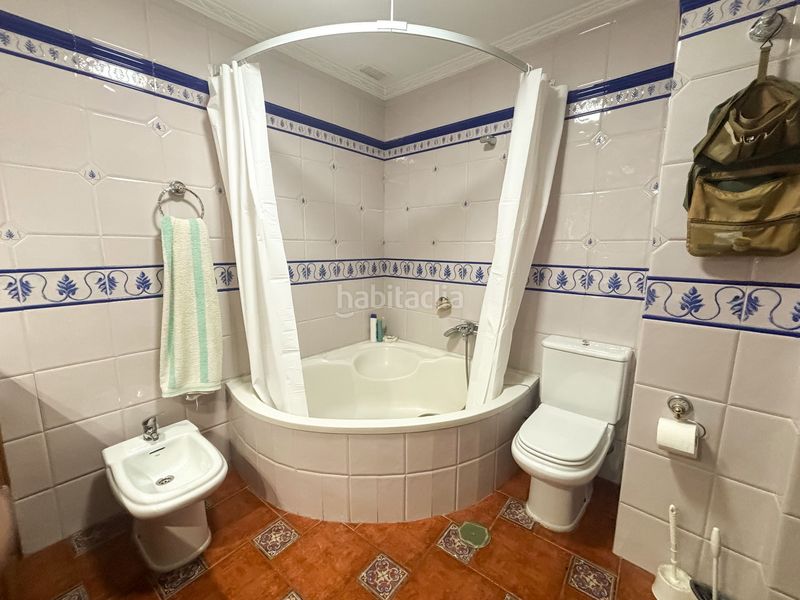 Foto c4e8c369-8088-411a-b587-d78085431d56. Haus mit heizung in Loja