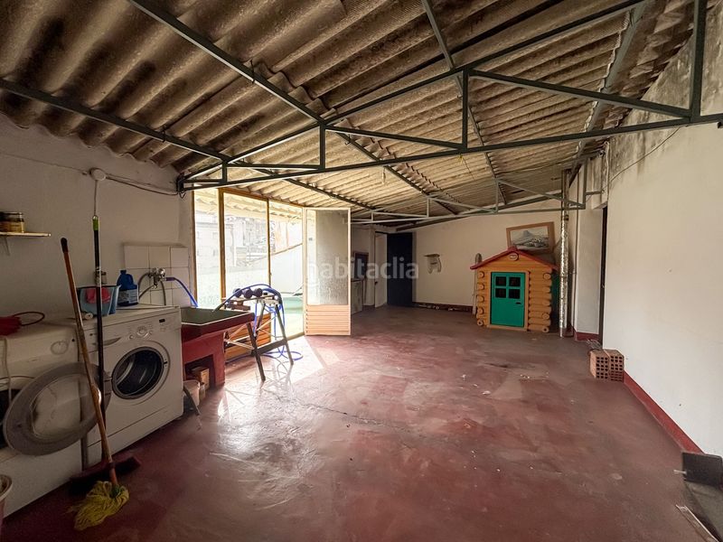 Foto e673c2cc-55a9-4234-8a1c-5df154d8300e. Haus mit heizung in Loja