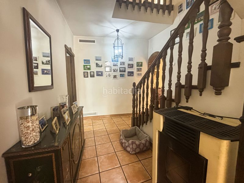 Foto e8e1f3d6-aad1-458f-88dd-2ef49d309fb7. Haus mit heizung in Loja