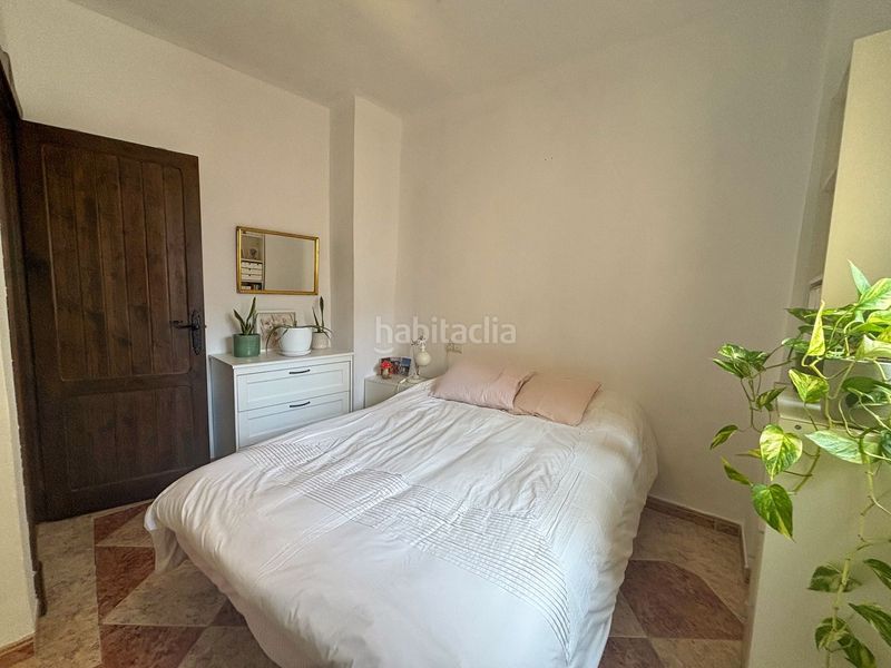 Foto eb618de1-4dea-43bb-a773-14bfa08167d3. Haus mit heizung in Loja