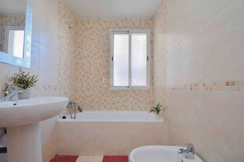 Foto 0b7d91e5-f295-4e0e-b2ff-1c5da7790eaf. Pis a Atarfe