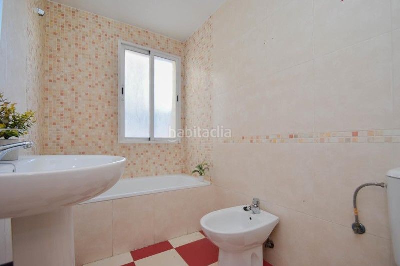 Foto c7f510c7-8597-4be6-868f-518b21b8312b. Pis a Atarfe