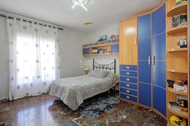 Foto ac18dcec-f367-433f-bab0-bc5354542724. Casa amb aparcament a Padul