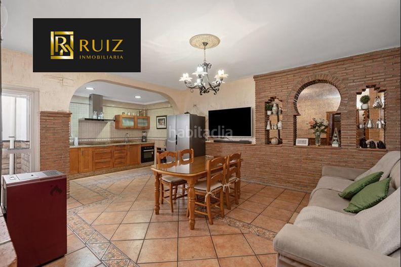 Foto e7d68893-45e6-4a8b-840c-c85b9fe1352d. Casa amb aparcament a Padul