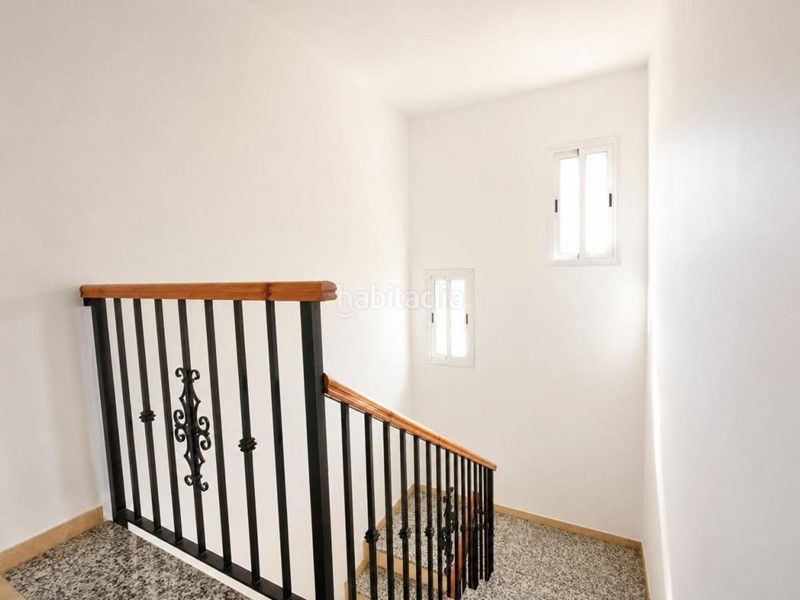 Foto 22cf0532-9e89-4cb4-9422-6519d2ea5a6a. Casa adossada amb aparcament a Atarfe