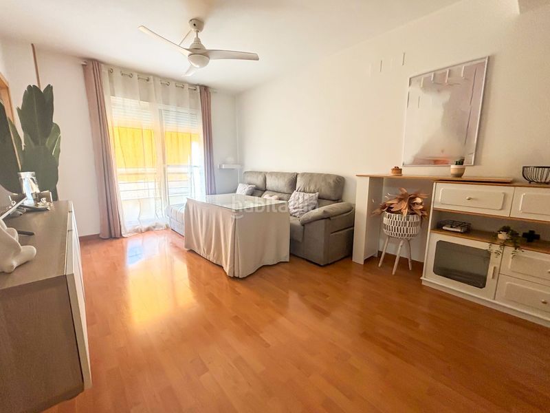 Foto f5b546f0-5cff-4671-b0a5-e86c1aed152c. Flat with heating in San Cayetano Churriana de la Vega