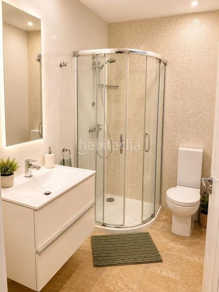 Foto 848e3205-bdab-4505-b138-f629a5cf405c. Casa amb aparcament piscina a Fargue Granada