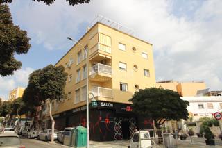 Pis  N/a. Piso en venta en torremolinos
