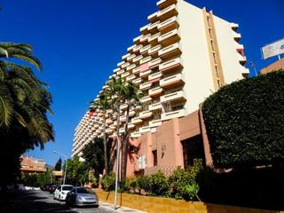 Pis  Avenida carlota alessandri. Piso en venta en torremolinos