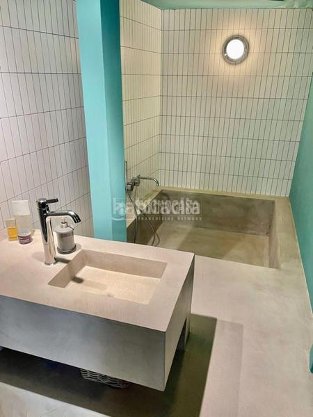 Foto db5b7dfb-da7c-464c-9c3b-425a0c8b296d. Pis a Loma de los Riscos Torremolinos