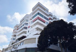 Pis  Avenida joan miro. Piso en venta en torremolinos