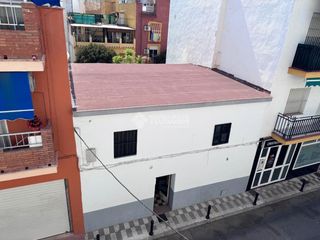 Casa  Calle santa rosa. Casa en venta en torremolinos