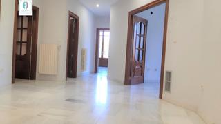 Lloguer Oficina  Calle san juan de dios. Estupenda oficina de 96 m2 en san juan de dios