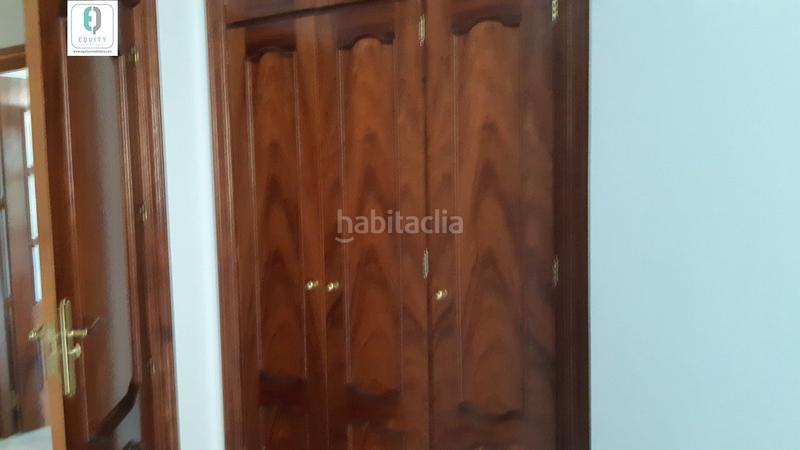 Foto 773bb168-7959-457e-9b4d-569311357563. Miete büro mit heizung in Centro - Sagrario Granada
