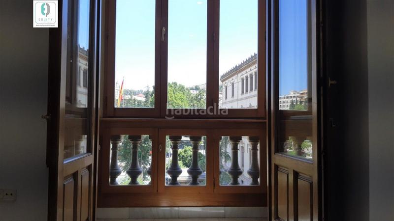 Foto 663db479-a7a1-4ddd-b34d-5fe65104427e. Rent office space with heating in Centro - Sagrario Granada