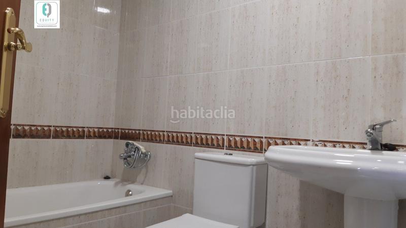 Foto 73148e8d-584e-48db-9e62-4d1387165f70. Rent office space with heating in Centro - Sagrario Granada