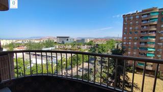 Location Appartement  Avenida de pulianas. Piso para estudiantes av. pulianas.