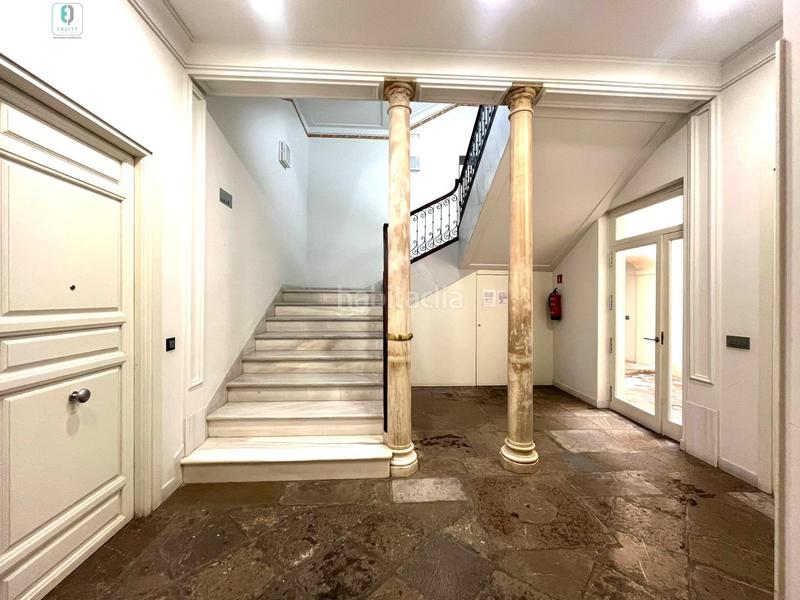 Foto 5a9b3da0-487f-4fd9-90fd-ac714f85c7a3. Locale commerciale in San Matías - Realejo Granada