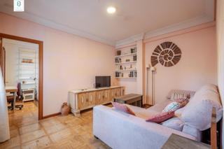 Appartement à Prosperidad. Oportunidad única en chamartín  piso reformado y listo para entr