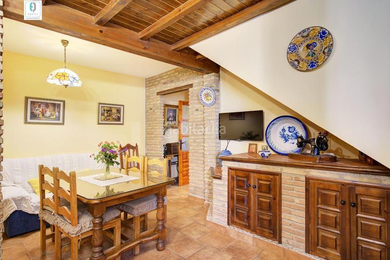 Foto e0db11e9-9b76-4ea1-900f-f105f5c78665. Xalet amb calefacció piscina a Alfacar