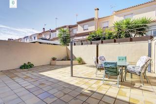 Casa adossada a Híjar. Oportunidad única en hijar  las gabias