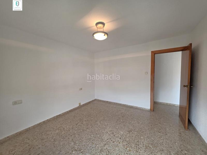 Foto d18bf198-d268-433d-8b05-66d4bdd4a814. Lloguer pis amb calefacció a Fígares Granada