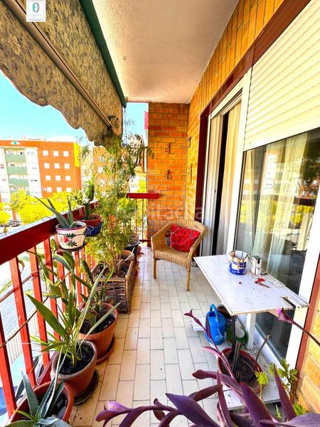 Foto 532bff18-24d6-43c1-85e5-e1231ff8bd73. Piso oportunidad zona Joaquina Eguaras! en Joaquina Eguaras Granada