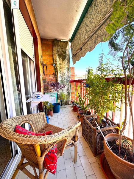 Foto 7213b4fa-3d59-444a-bcd2-1ef298a633b9. Piso oportunidad zona Joaquina Eguaras! en Joaquina Eguaras Granada