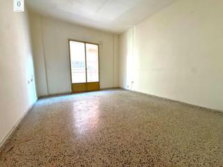 Appartement  Calle doctor enrique hernandez. Piso en venta en plaza de toros