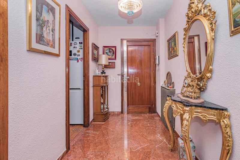 Foto 0ecccfd9-6c0d-40df-b741-6fd4c8dfa7e6. Piso gran piso centro en Cervantes Granada