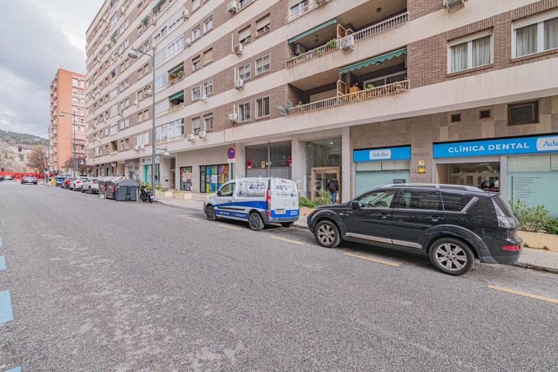 Foto b0b5edc2-ead2-4552-8de9-2be1083369b0. Piso gran piso centro en Cervantes Granada