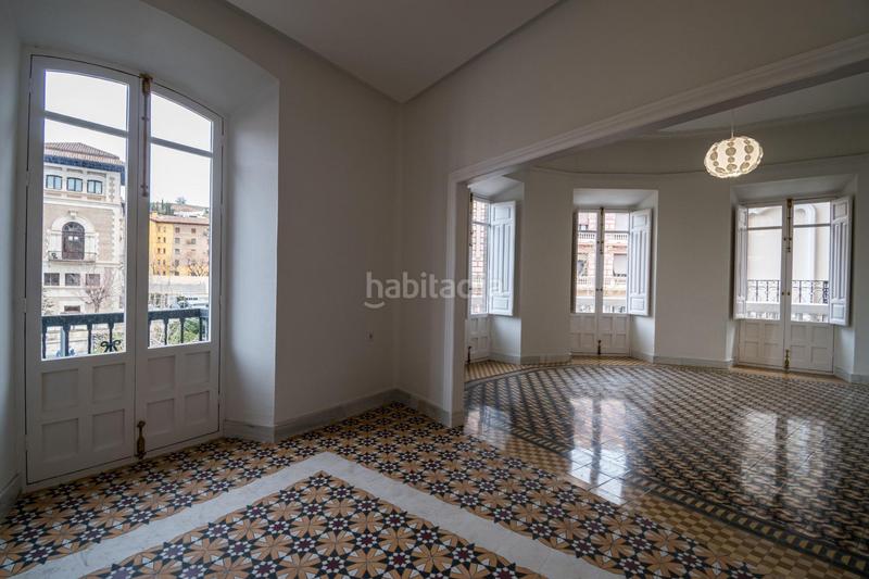 Foto c16a7af2-cfa4-4006-9d25-7a35ef7eb89a. Piso espectacular piso de lujo en gran via en Centro - Sagrario Granada