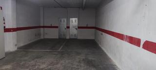 Lloguer Aparcament cotxe  Calle de san josé. Disponible garaje con trastero calle san jose