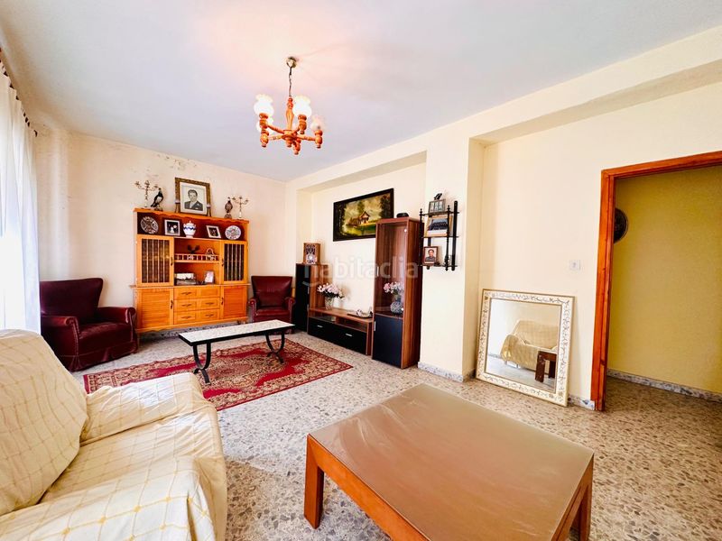 Foto 54ec49c1-5b8c-4a37-8ee5-f10ff6994993. Casa con parcheggio in Parque de San Roque Churriana de la Vega