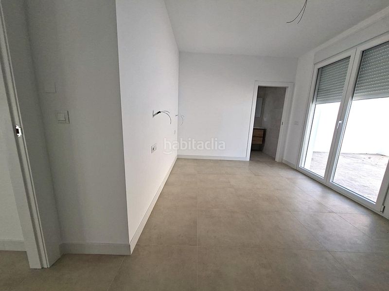 Foto 03e6a10e-c2a5-41ef-b7f1-2ce11838e57f. Casa adossada a Belicena Vegas del Genil